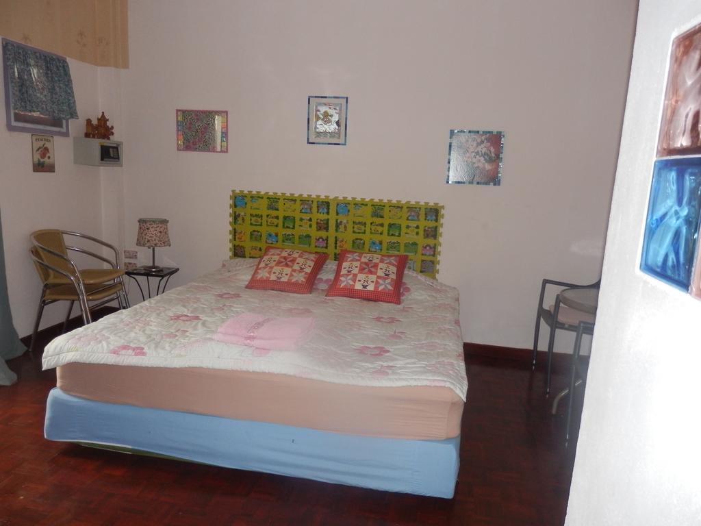 Hua Hin Tour Guesthouse Esterno foto
