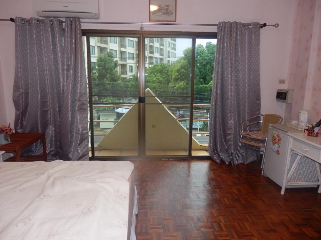 Hua Hin Tour Guesthouse Esterno foto